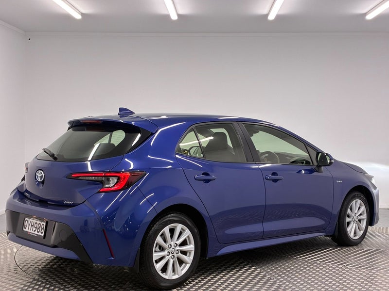 2024 Toyota Corolla GX 1.8P Hyrbid image 3