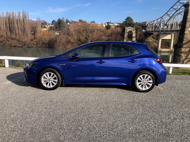 2024 Toyota Corolla GX Hybrid image 4