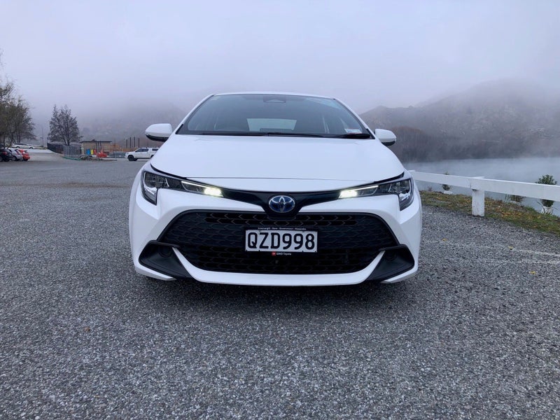 2024 Toyota Corolla GX Hybrid image 2