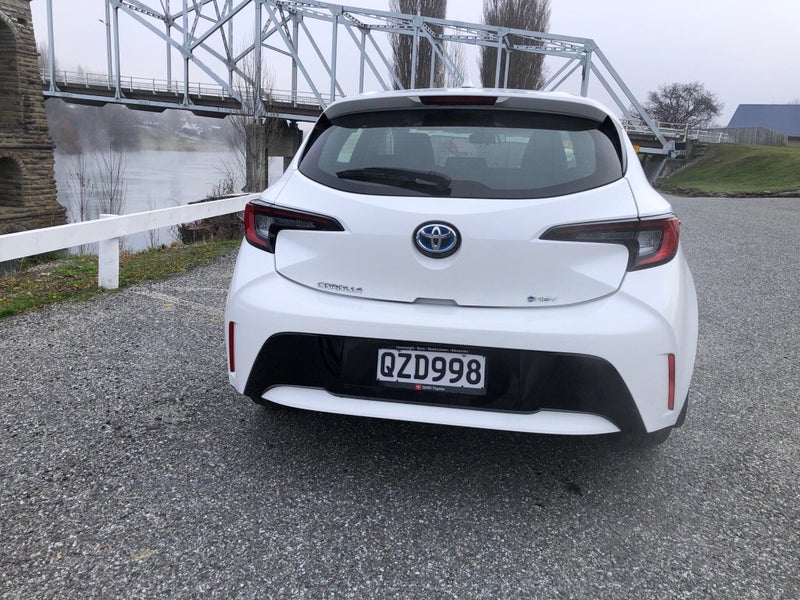 2024 Toyota Corolla GX Hybrid image 5
