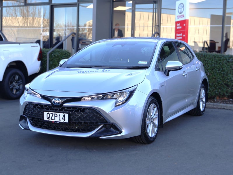 2024 Toyota Corolla GX HYBRID, Push Start image 3