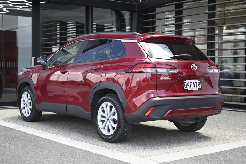 2024 Toyota Corolla GXL 2.0 Petrol Hybrid FWD SUV image 2