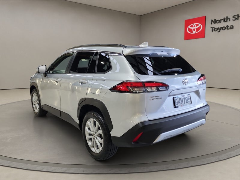 2024 Toyota Corolla GXL 2.0L Hybrid 2WD SUV image 5