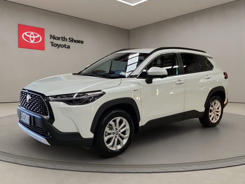 2024 Toyota Corolla GXL 2.0L Hybrid FWD SUV image 3