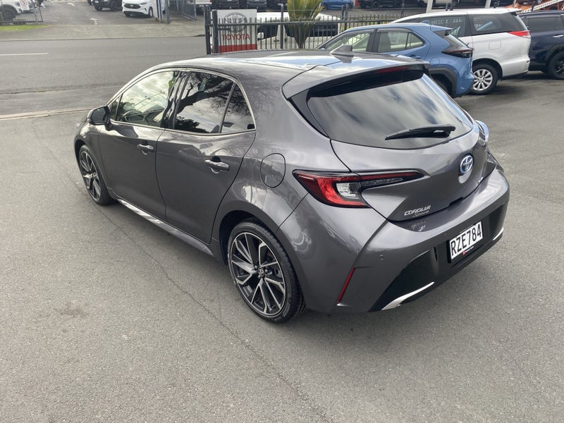 2024 Toyota Corolla Sport 1.8 Hybrid GZ image 5