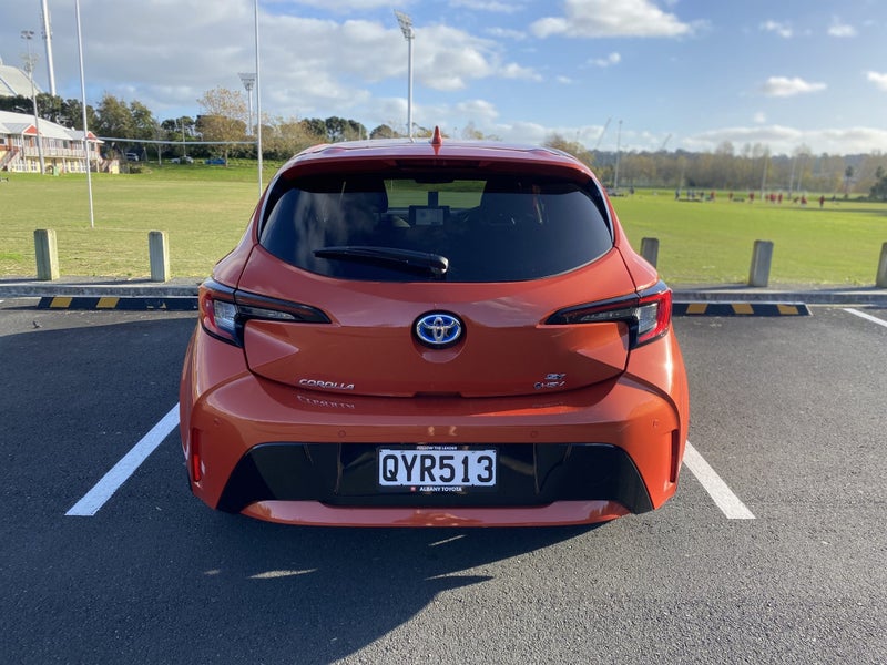 2024 Toyota Corolla SX 1.8L Petrol HYBRID Hatch... image 5