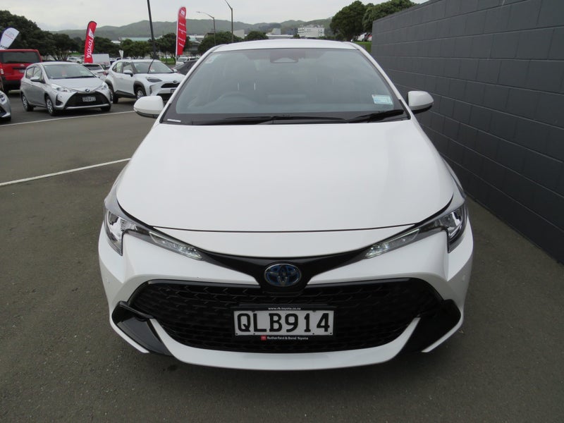 2024 Toyota Corolla SX 1.8P HEV image 3