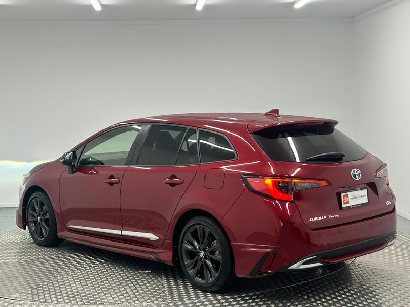 2024 Toyota Corolla Touring 1.8 Hybrid WxB image 5