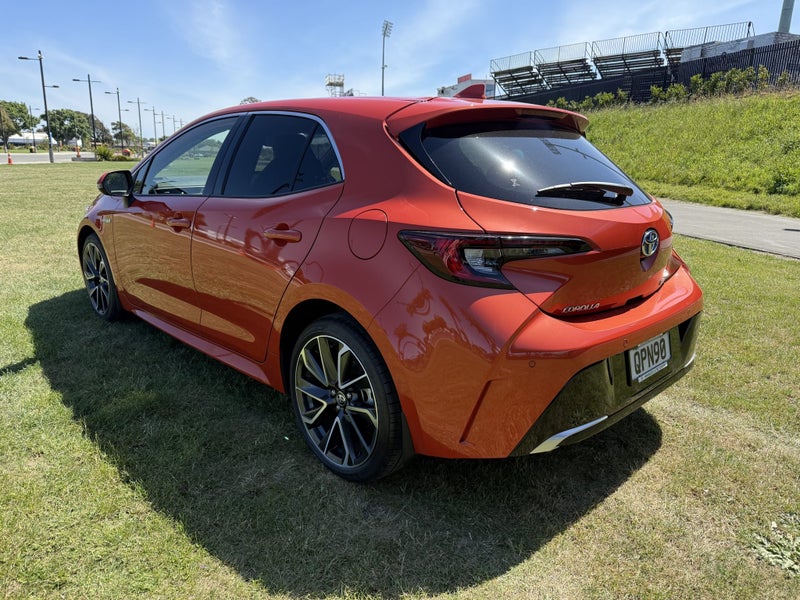 2024 Toyota Corolla ZR 1.8P Hybrid FWD Automati... image 5