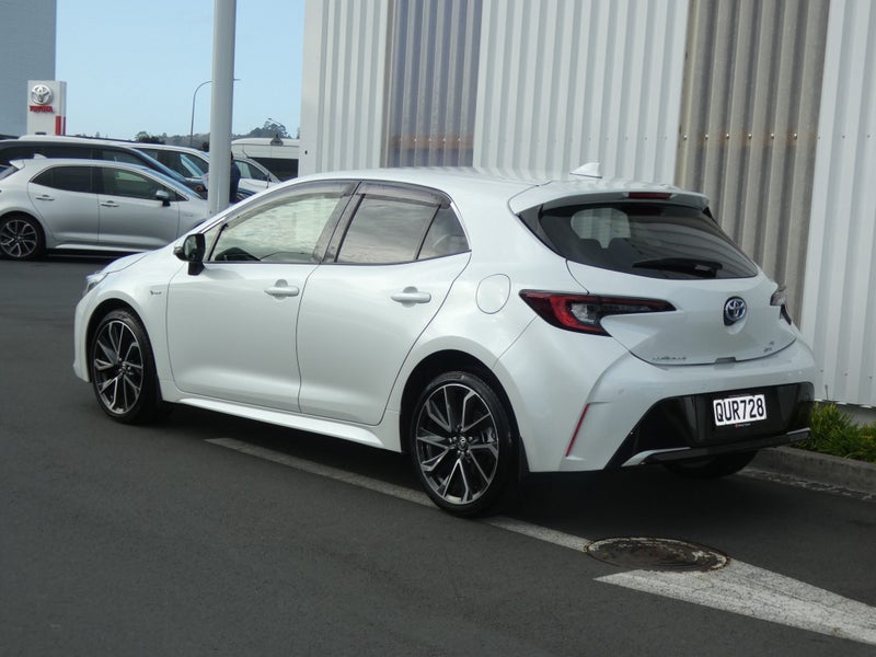 2024 Toyota Corolla ZR image 2