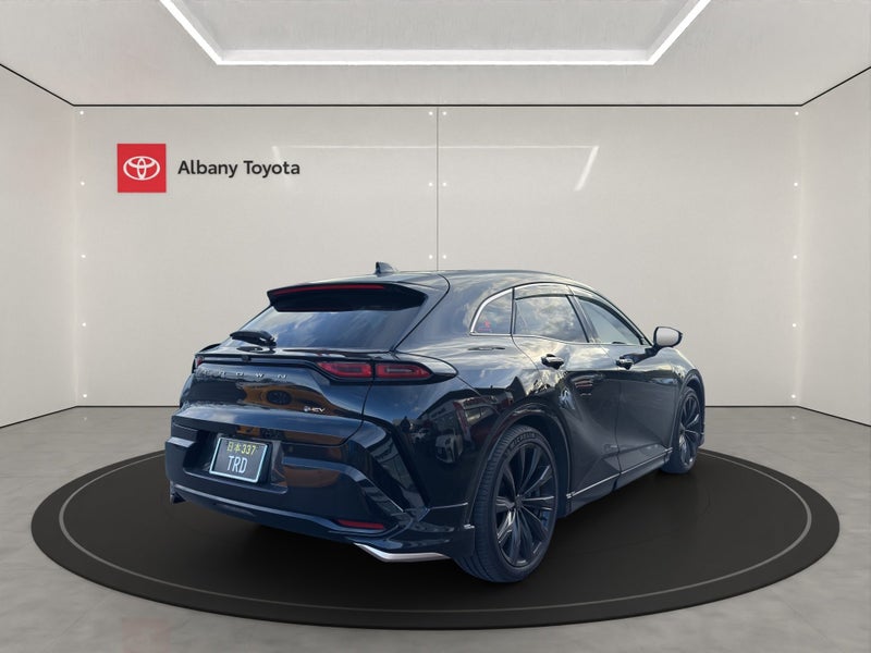 2024 Toyota Crown 2.5L Hybrid image 3