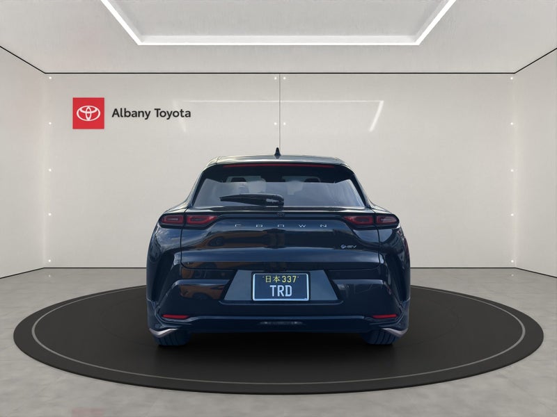 2024 Toyota Crown 2.5L Hybrid image 4