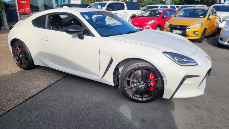 2024 Toyota GR86 86GT 2.4P 6MT RWD CP/2D/4S (CM... image 2