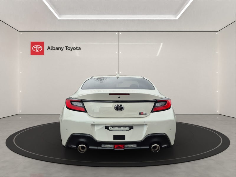 2024 Toyota GR86 RZ 2.4P 2 Dr Couple 6M 2WD (ZN... image 4