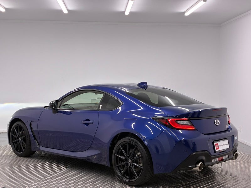 2024 Toyota GR86 RZ 2.4P Manual image 5