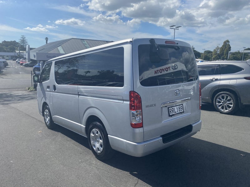 2024 Toyota Hiace 2.8DT DX Long GL Package 5 Dr... image 4