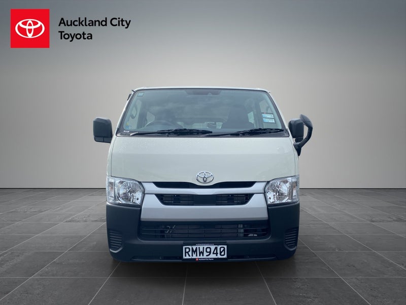 2024 Toyota Hiace DX Long 2.8D 5Dr Van 6A 2WD image 2