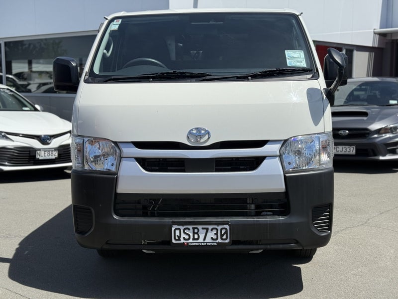 2024 Toyota Hiace Regius image 3