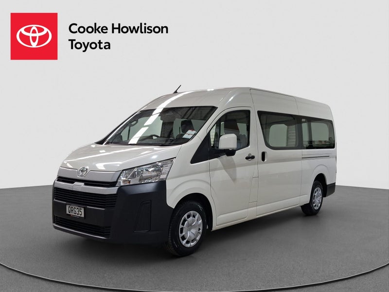 2024 Toyota Hiace ZX Van image 3