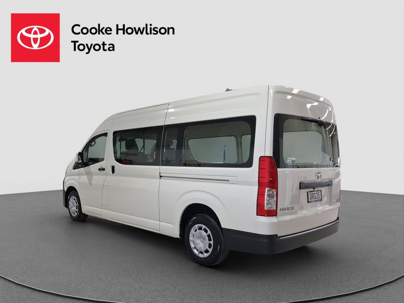 2024 Toyota Hiace ZX Van image 5