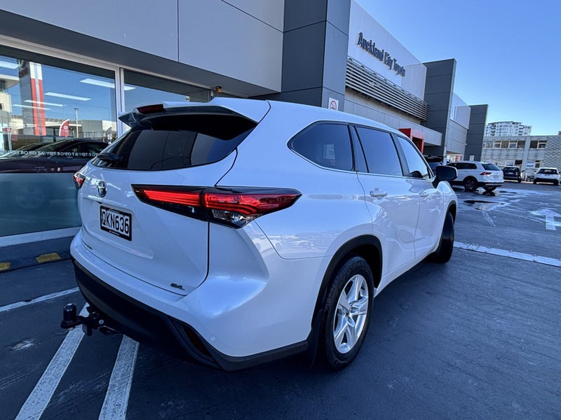 2024 Toyota Highlander GXL 2.5P HEV ECVT AWD SU... image 3