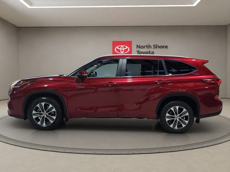 2024 Toyota Highlander Limited 2.5L Hybrid AWD SUV image 4