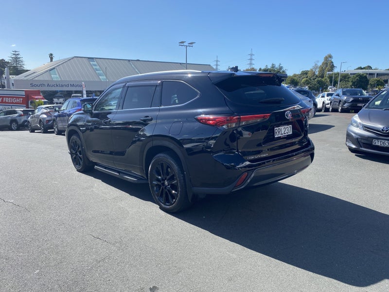 2024 Toyota Highlander Limited ZR 2.5 Hybrid image 5