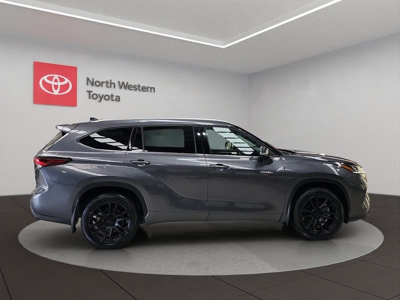 2024 Toyota Highlander Limited ZR 2.5L Hybrid A... image 3