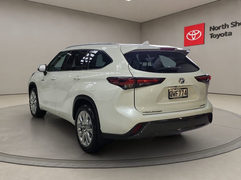 2024 Toyota Highlander Limited ZR 2.5L Hybrid A... image 5