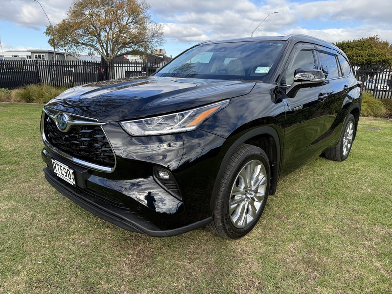 2024 Toyota Highlander Limited ZR 2.5P AWD Auto... image 3