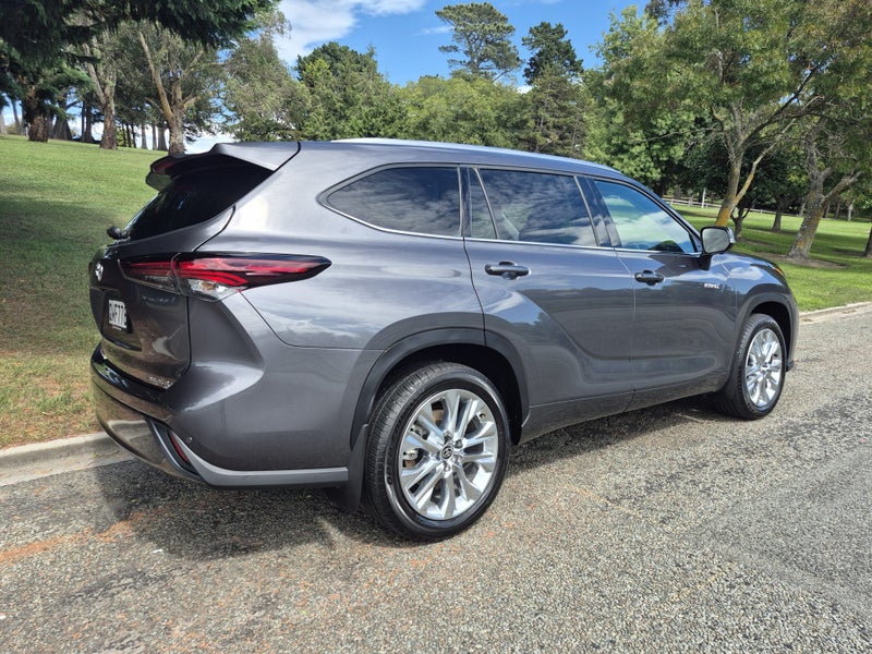 2024 Toyota Highlander Limited ZR 2.5P HEV ECVT... image 4