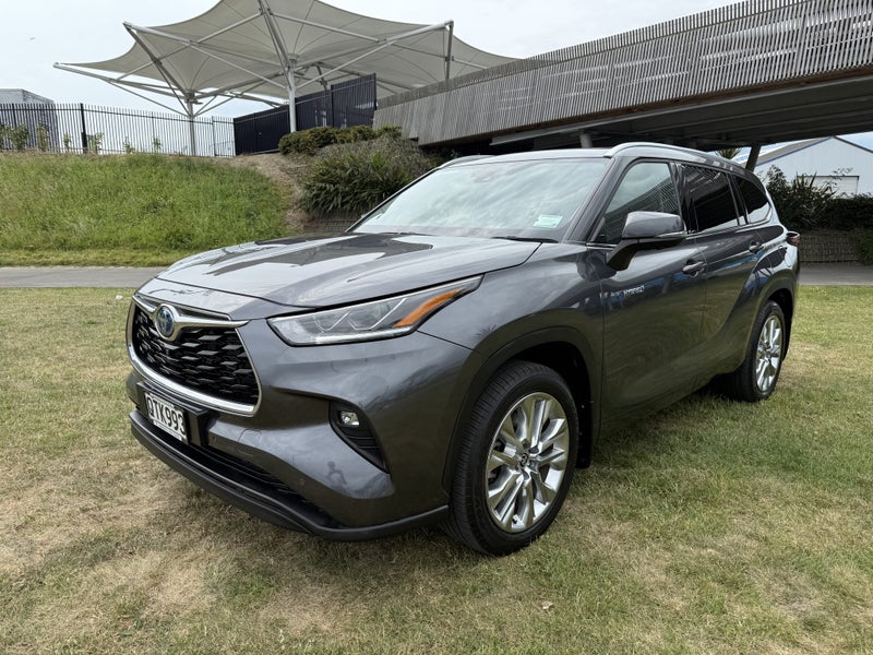 2024 Toyota Highlander Limited ZR 2.5P Hybrid A... image 3