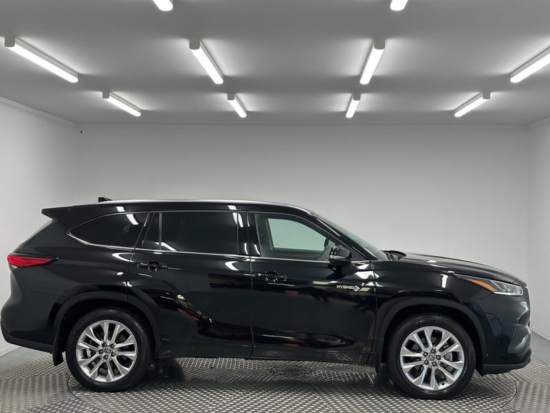 2024 Toyota Highlander Limited ZR 2.5P Hybrid AWD image 2