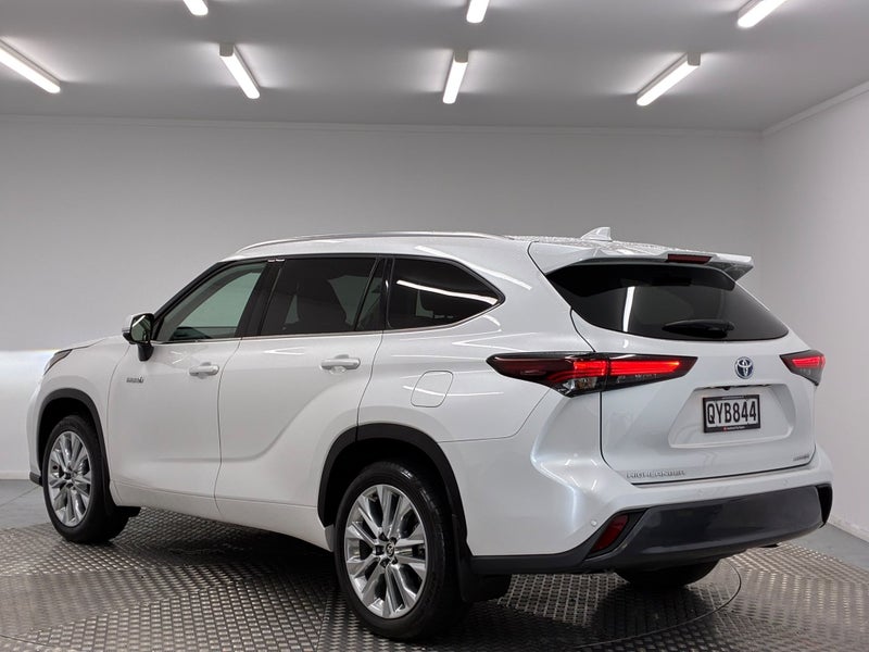 2024 Toyota Highlander Limited ZR 2.5P Hybrid AWD image 5