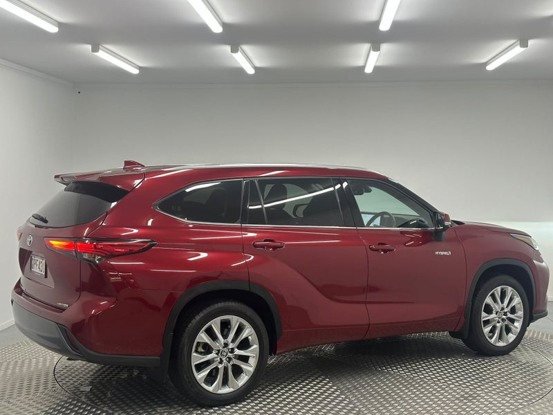 2024 Toyota Highlander Limited ZR 2.5P Hybrid AWD image 3
