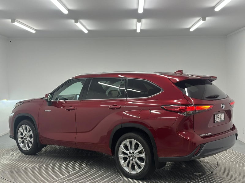 2024 Toyota Highlander Limited ZR 2.5P Hybrid AWD image 5