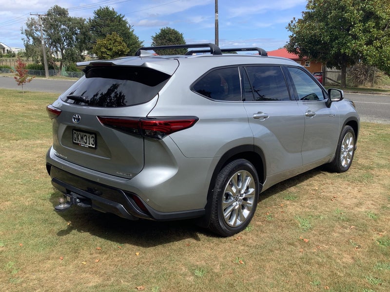 2024 Toyota Highlander Limited ZR AWD 2.5P Hybr... image 5