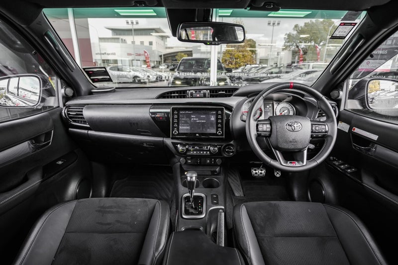 2024 Toyota Hilux 4WD Hilux Gr Sport Td Dc image 2