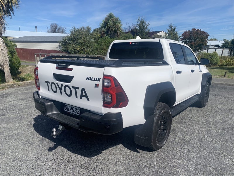 2024 Toyota Hilux GR Sport 2.8DT 6AT 4WD DCW/4D... image 4