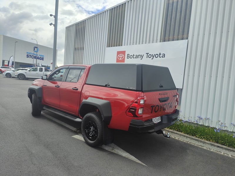 2024 Toyota Hilux GR Sport 2.8DT 6AT 4WD DCW/4D... image 3