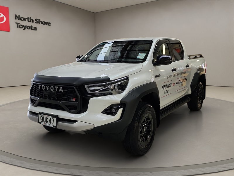 2024 Toyota Hilux GR Sport 2.8L Diesel Turbo 4W... image 4