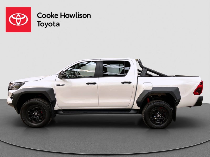 2024 Toyota Hilux GR Sport 2.8L Turbo Diesel image 4