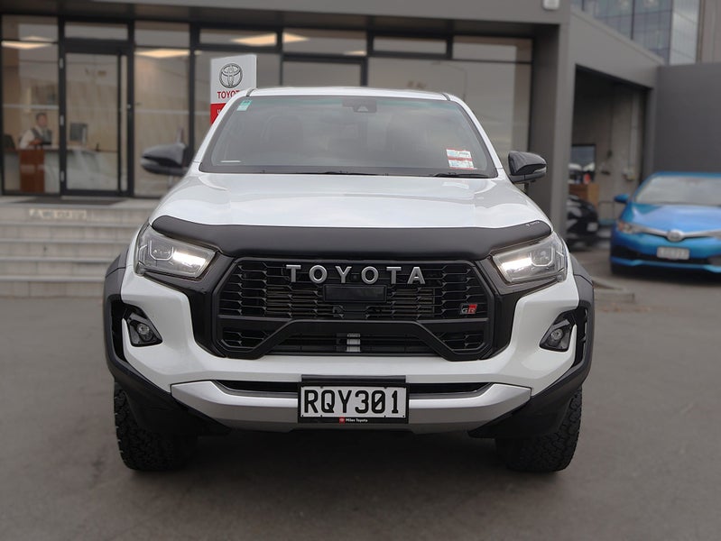 2024 Toyota Hilux GR Sport DIESEL TURBO, 4WD/4X4 image 2