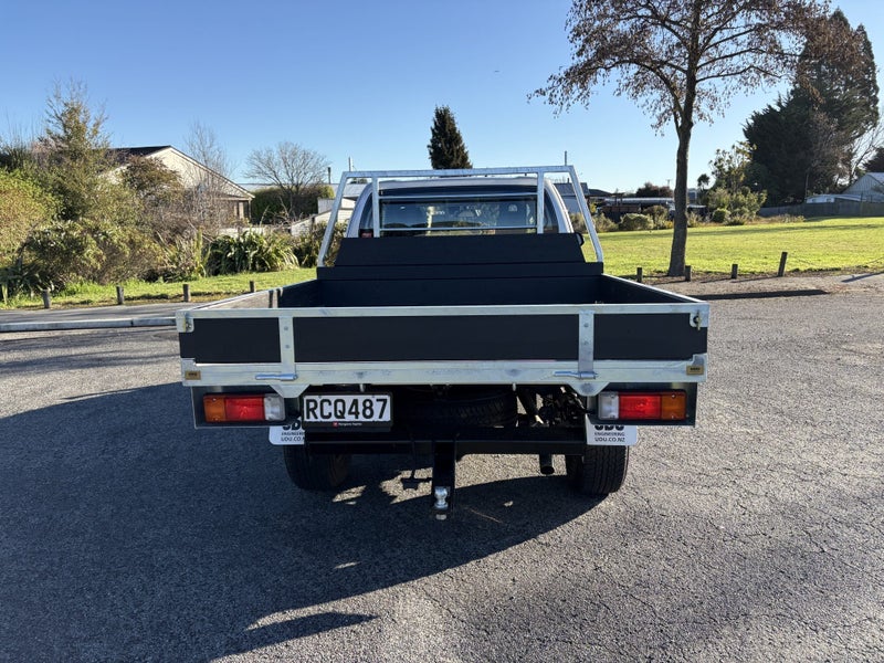 2024 Toyota Hilux SR 2.8DT 6AT 4WD ECC/4D/4S (L... image 5