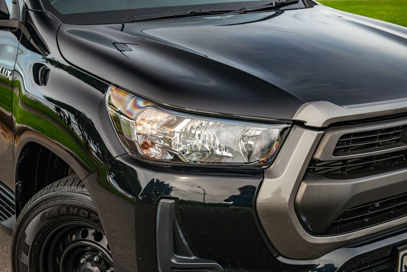 2024 Toyota Hilux SR 2.8DT 6MT 4WD image 2