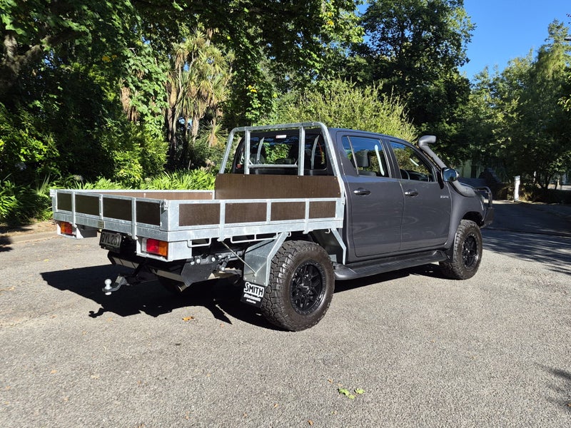2024 Toyota Hilux SR 2.8DT Hybrid 6AT 4WD (LFDA... image 3
