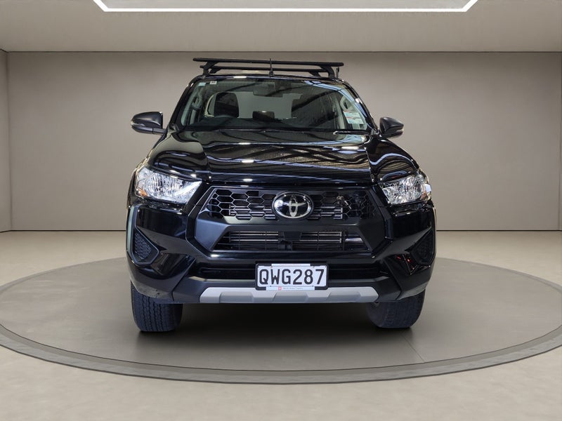 2024 Toyota Hilux SR 2.8L Diesel Turbo 2WD Ute image 2