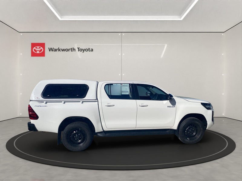 2024 Toyota Hilux SR 2.8L Diesel TURBO DCW 2WD image 2