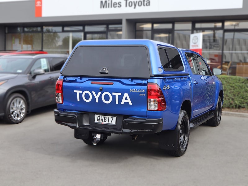 2024 Toyota Hilux SR 2.8L Turbo Diesel 48V Hybr... image 5