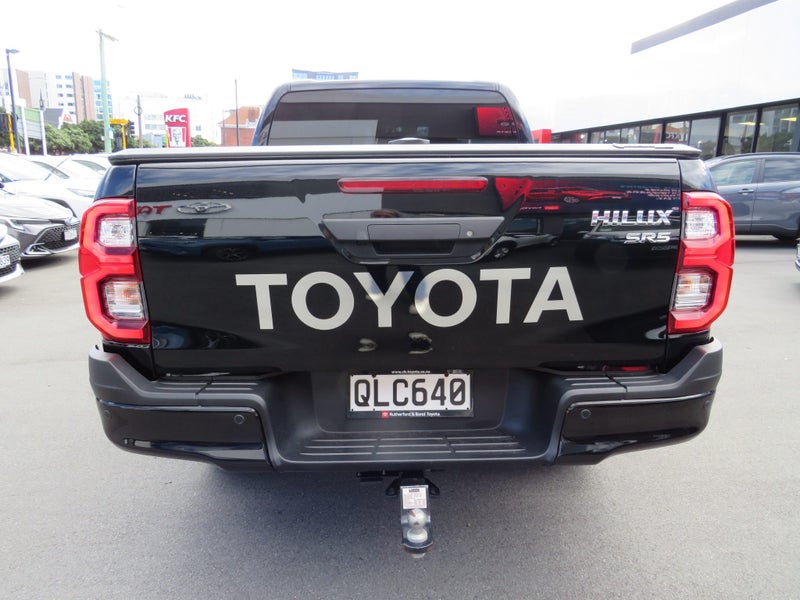 2024 Toyota Hilux SR5 2.8DT 6AT 2WD image 5